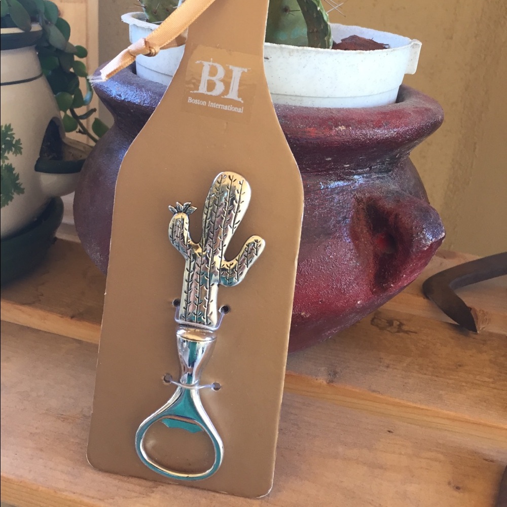 NIP BI Saguaro Cactus Bottle Opener